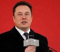 Musk defends tweets that SEC said violated court order