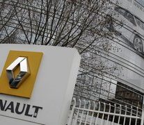 Ghosn leaves Renault board; Ex-Smart boss Winkler to become a director