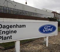 Ford would take 'long, hard look' at U.K. operations after any no-deal Brexit