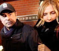 Ghosn's wife leaves Japan to appeal to French gov't, report says