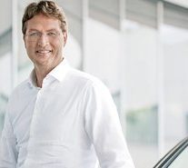 Incoming Daimler CEO weighs billions in cost cuts