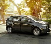 German startup plans to build solar car at former Saab plant