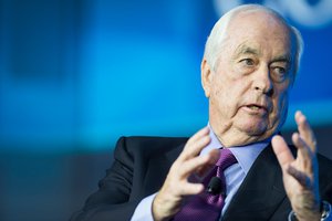 Penske Automotive's Q1 net income falls 8%