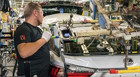 Toyota to reaffirm commitment to Canada