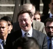 Tesla readies $2 billion capital boost in stock, bond offerings